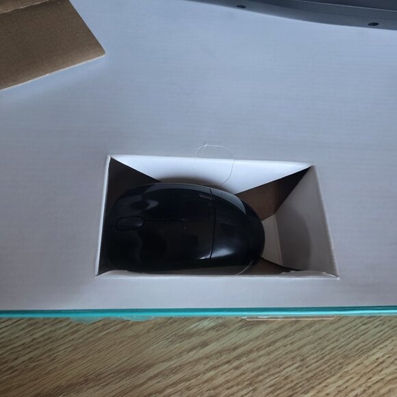 Sold Item - Picture 5 of 11